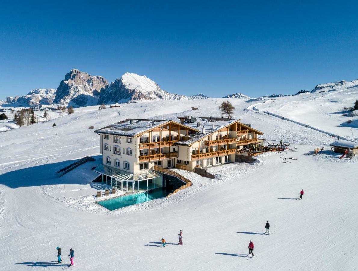 Hotel Santner Alpine Sport & Relax Alpe Di Siusi Esterno foto